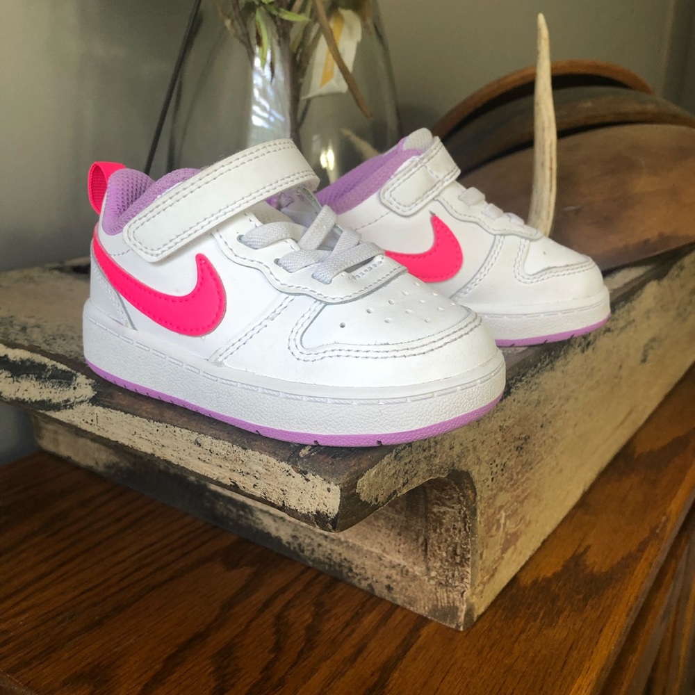 Nike Girls Tennis Shoes
